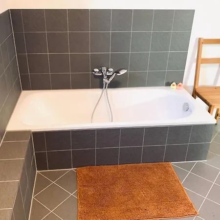 Haus Spatzenblick - Gesamte Im Einzelhaus * Uetersen